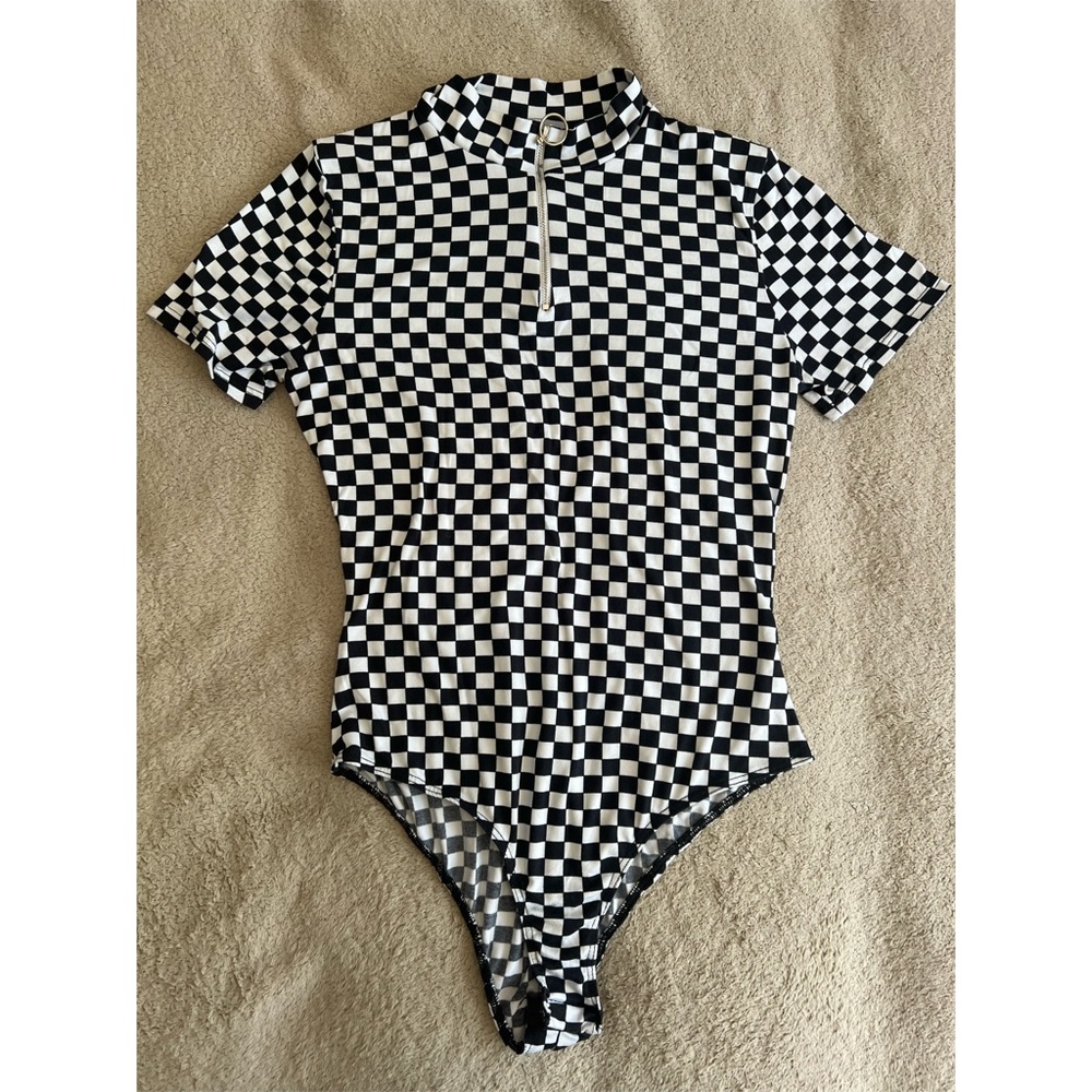 Checkered style - Picture 2 of 4